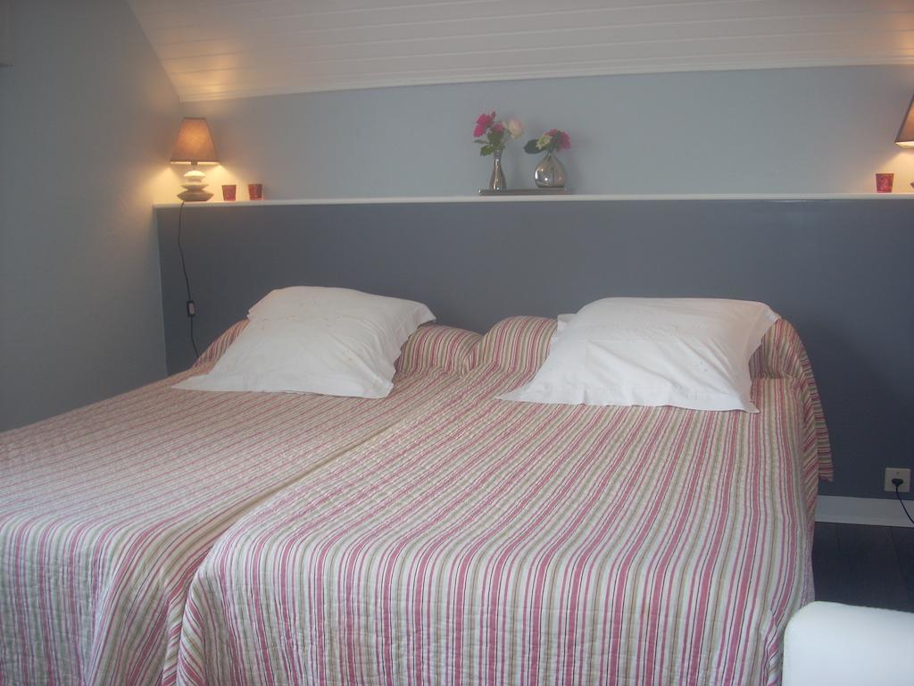 Chambres D'Hotes Kergollay Lanhouarneau Rom bilde